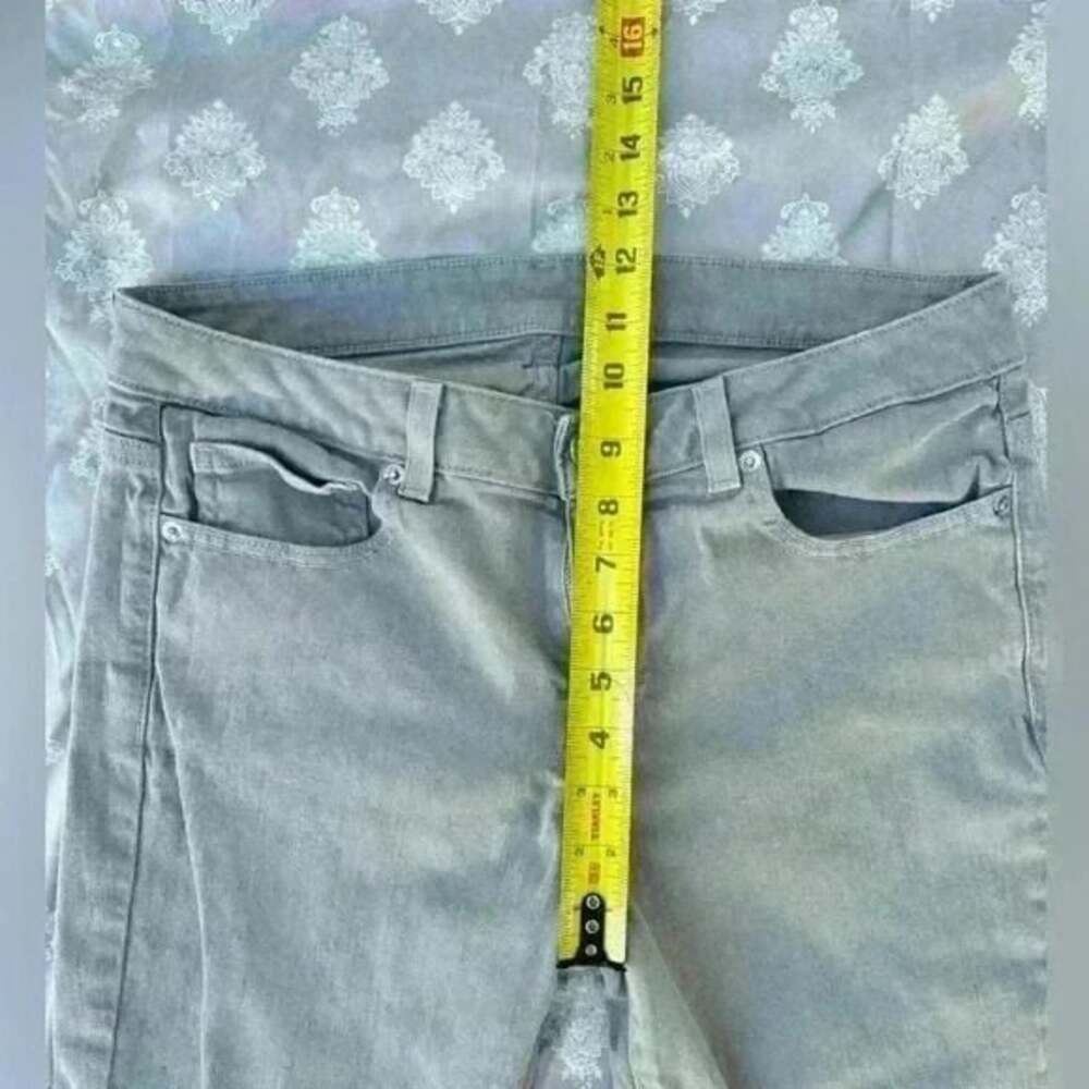 Michael Kors Skinny Womens Jeans Size & Gray
Light Wash Stretch Size 6 - Picture 8 of 8